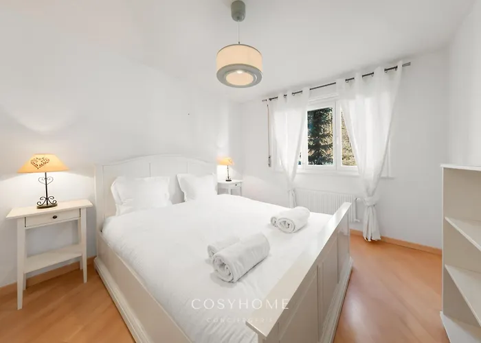 Апартаменты Le Maria L Vue Splendide L By Cosyhome Кран-Монтана